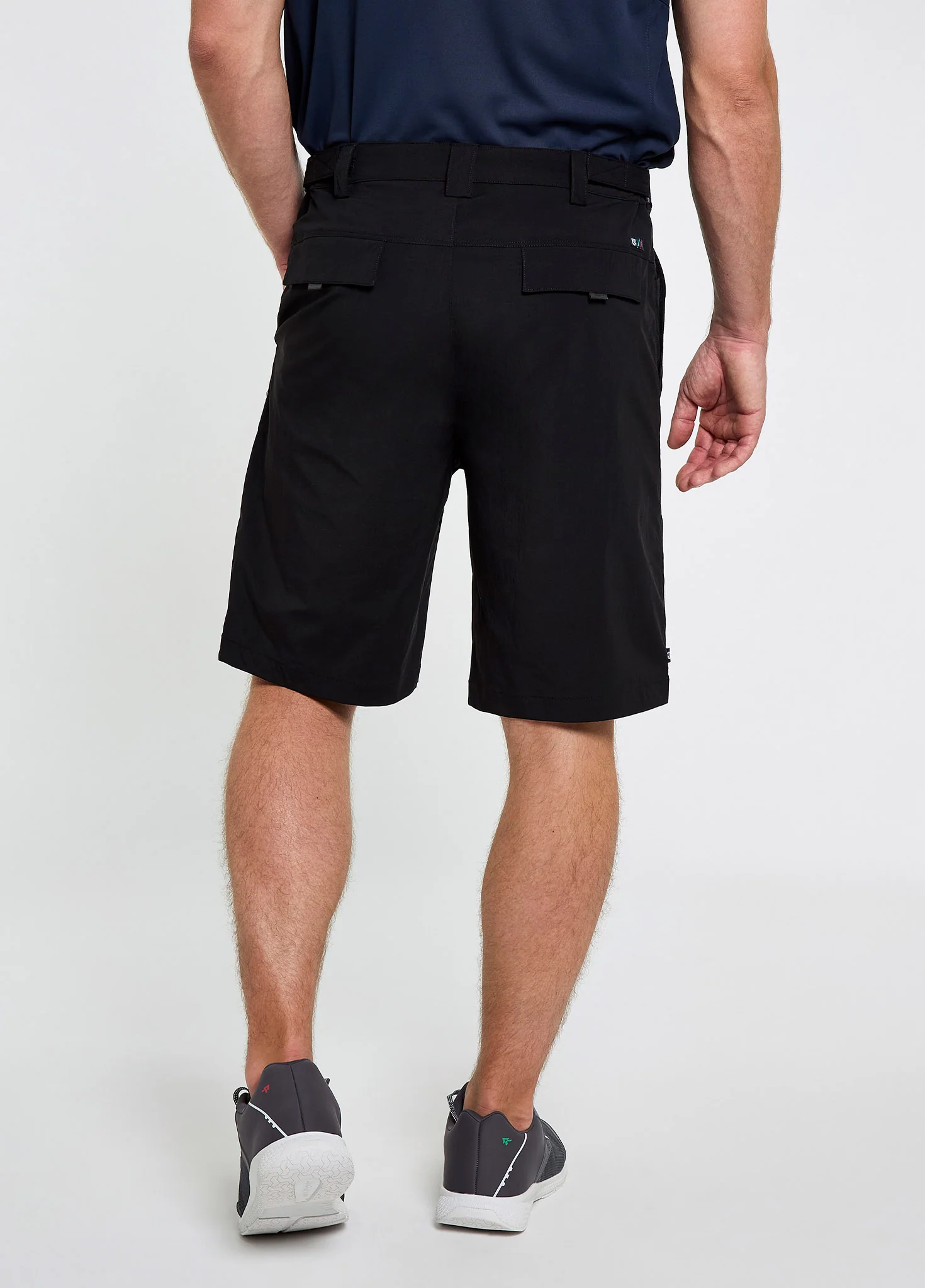 California Men's Crew Shorts - Black - Image 4