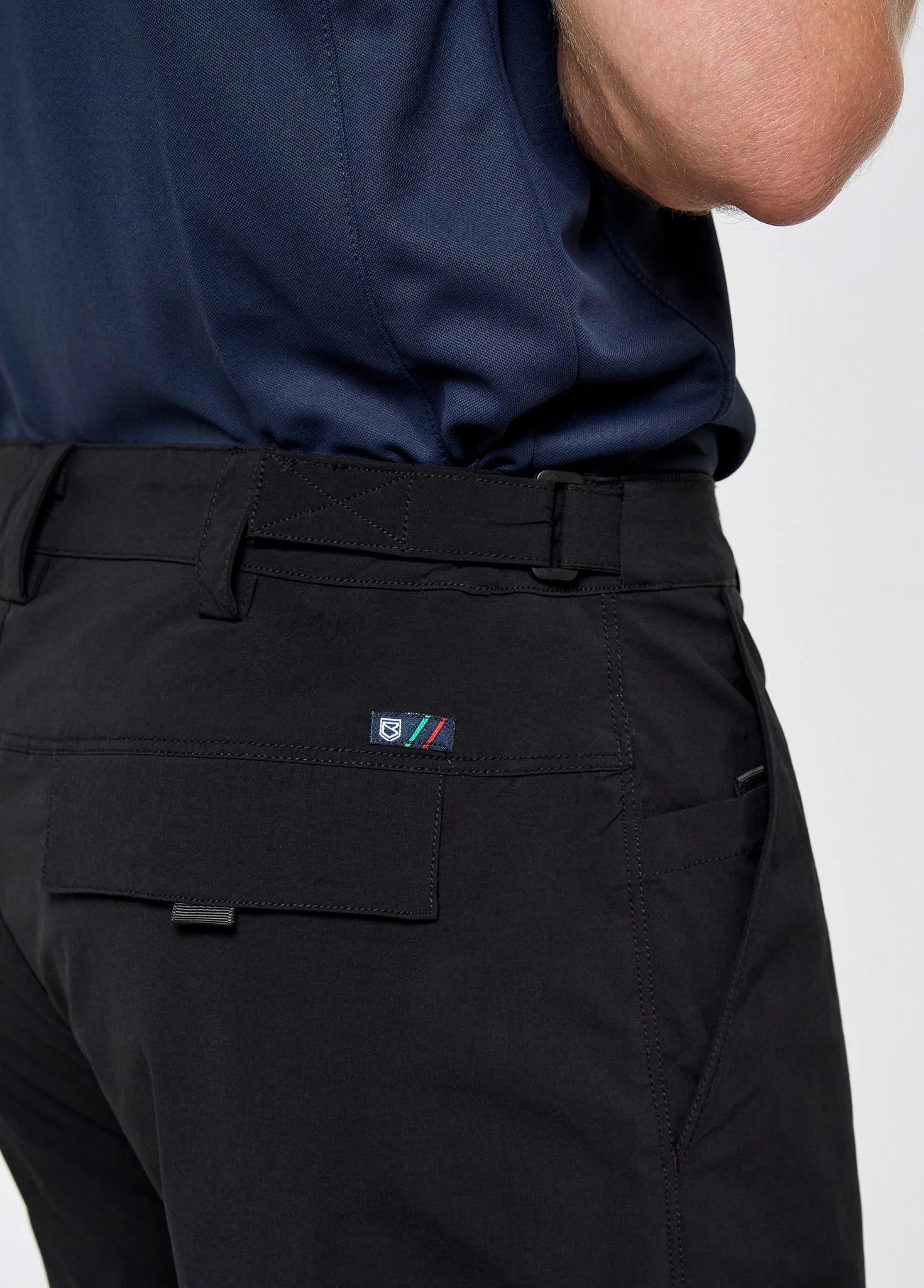 California Men's Crew Shorts - Black - Image 5