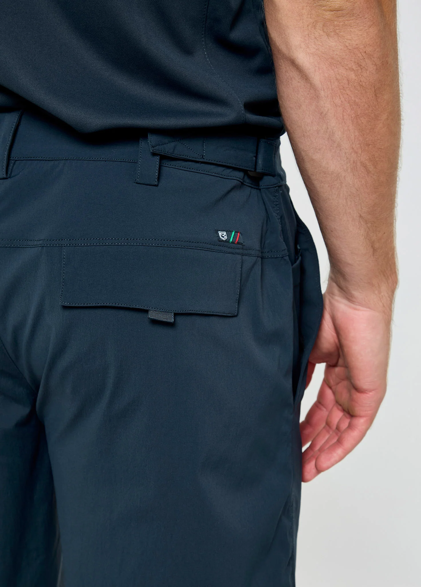 California Men's Crew Shorts - Navy - Image 5