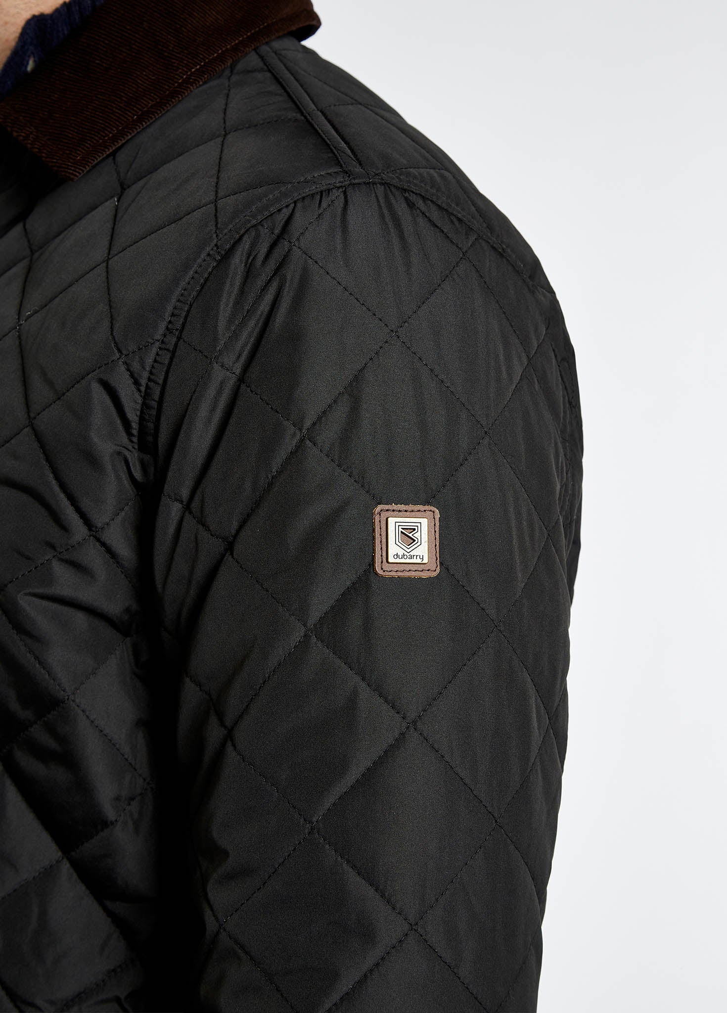 Mountusher Quilted Jacket - Black - Image 4