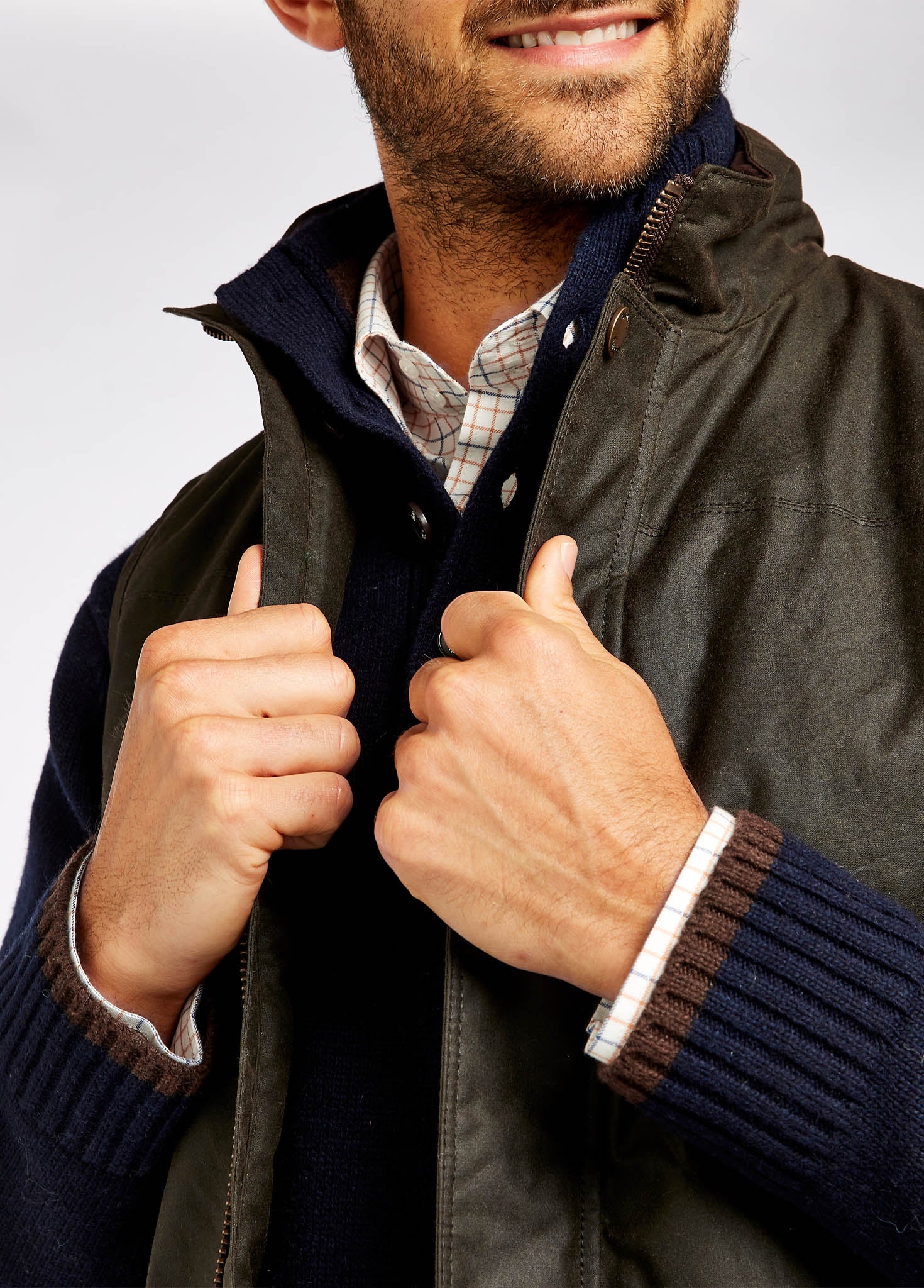 Mayfly Wax Gilet - Olive - Image 5