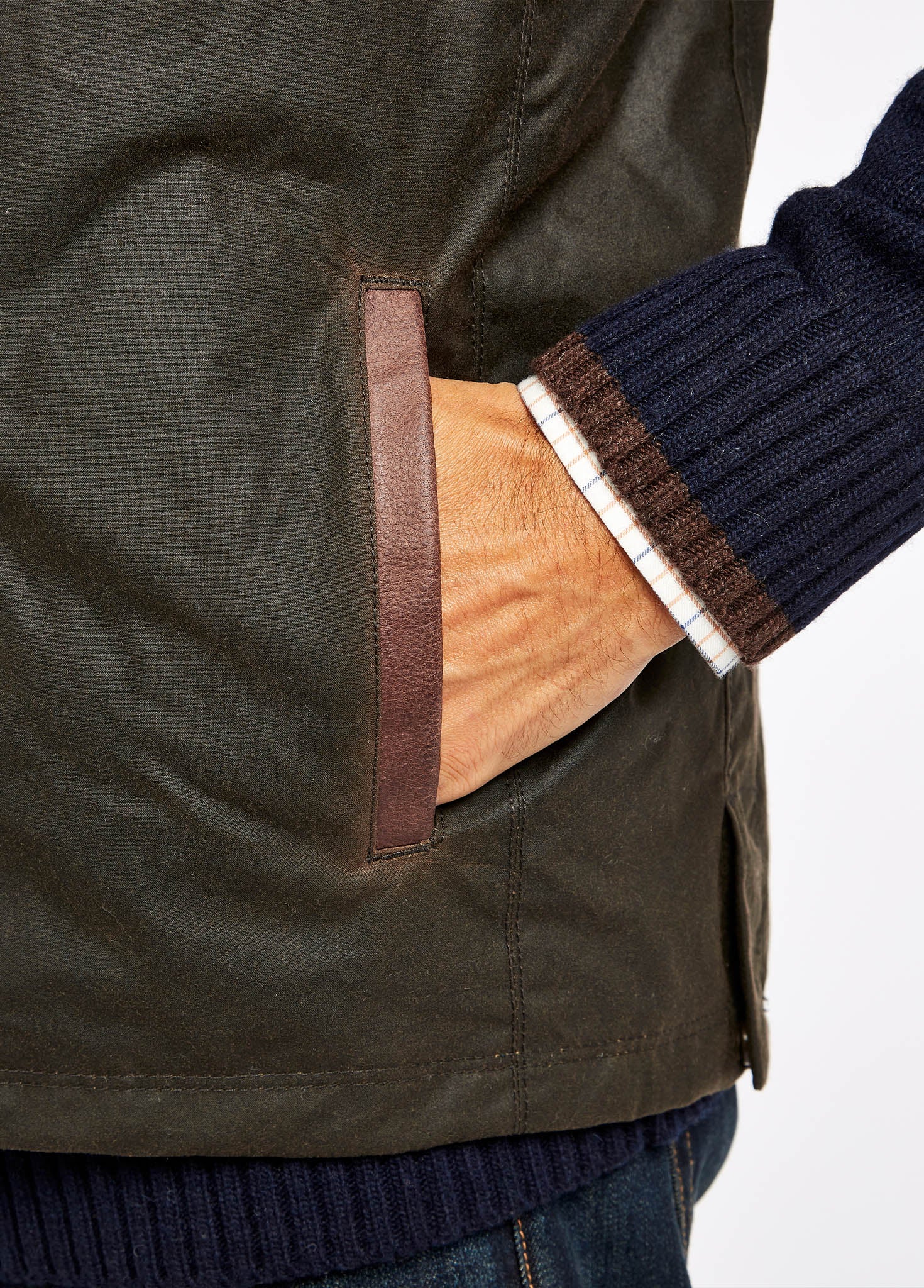 Mayfly Wax Gilet - Olive - Image 6