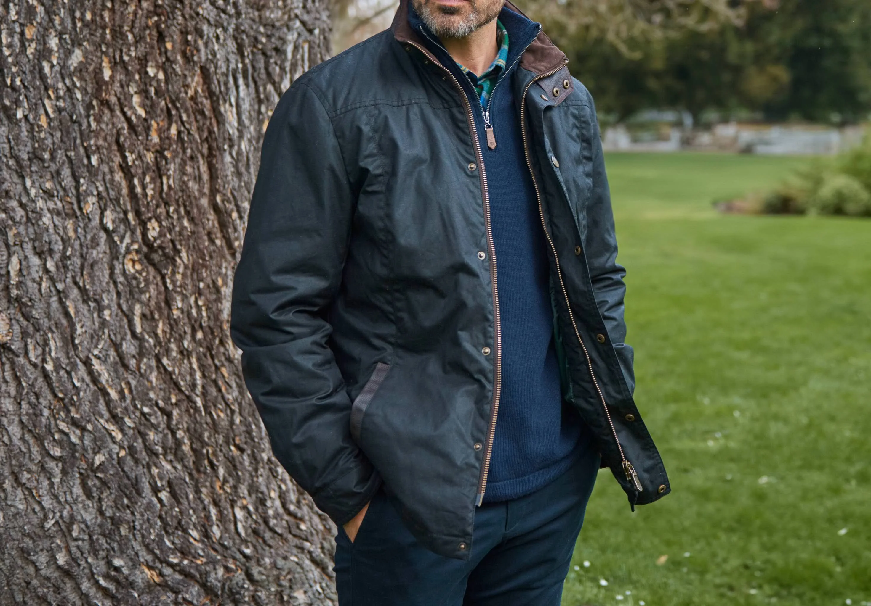 Carrickfergus Waxed Jacket - Black - Image 3